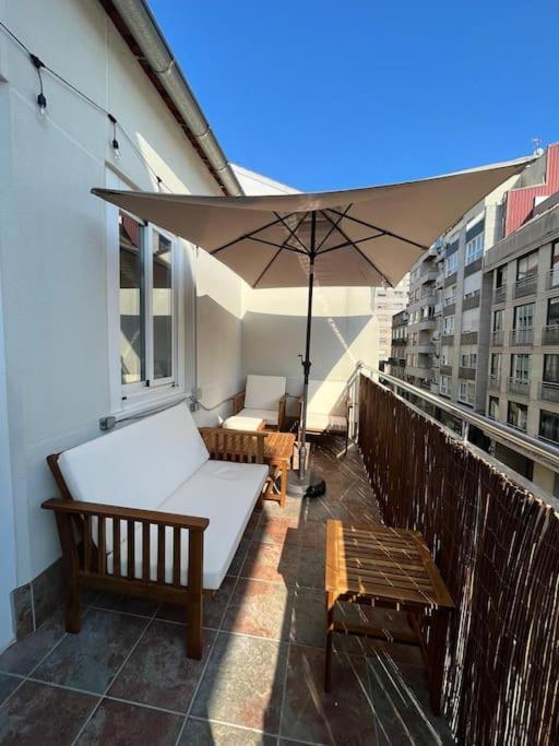 Atico Vintage Con Terraza Apartment วิโก ภายนอก รูปภาพ